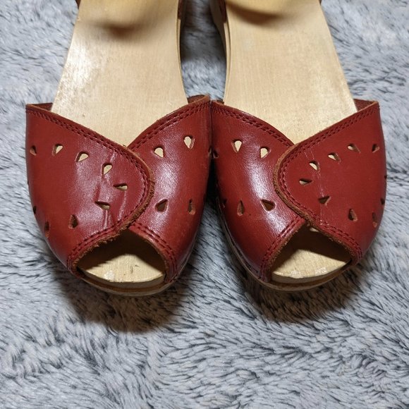 Swedish Hasbeens Red Wooden Open Toe Sandals Clogs Size 38 / 8 - Picture 8 of 14